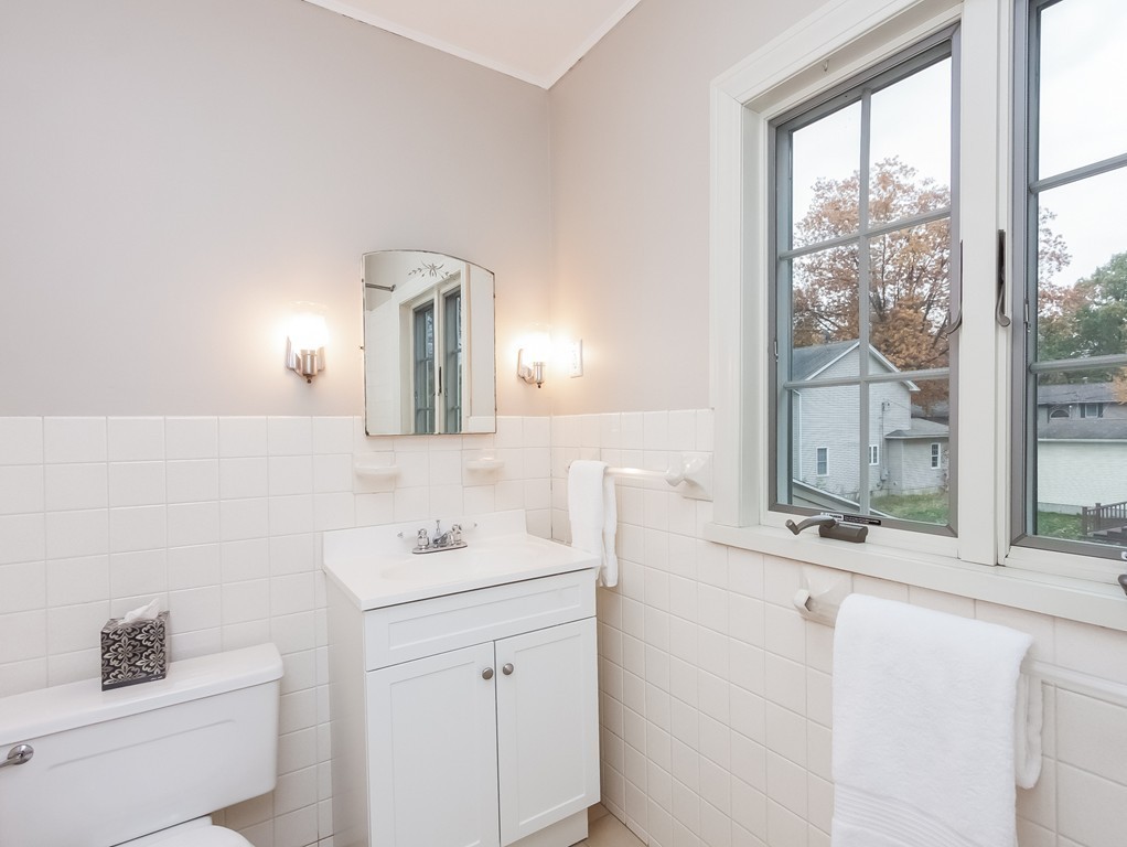 67 Hazen Street Springfield, MA 01119 - Photo 23 of 30 Gallery Image 23