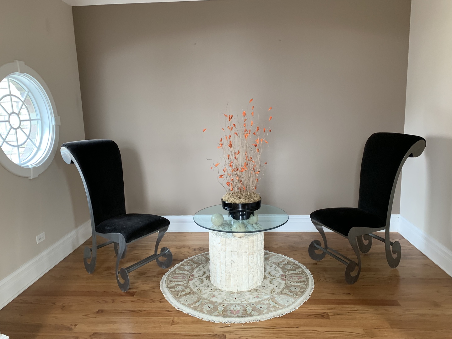 2283 Scott Road Northbrook, IL 60062 - Photo 16 of 33 a view of a dining room with furniture and wooden floor