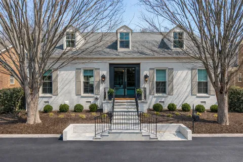 $2,225,000 | 75 Concord Park West, Nashville, TN 37205