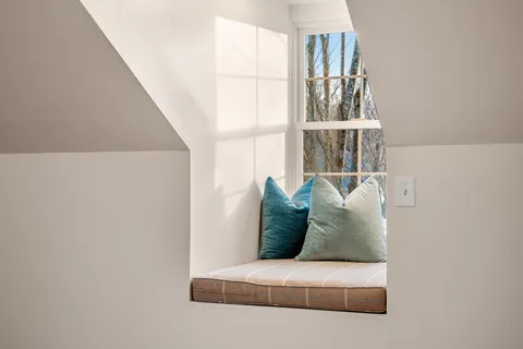 $2,225,000 | 75 Concord Park West, Nashville, TN 37205