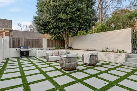 $2,225,000 | 75 Concord Park West, Nashville, TN 37205