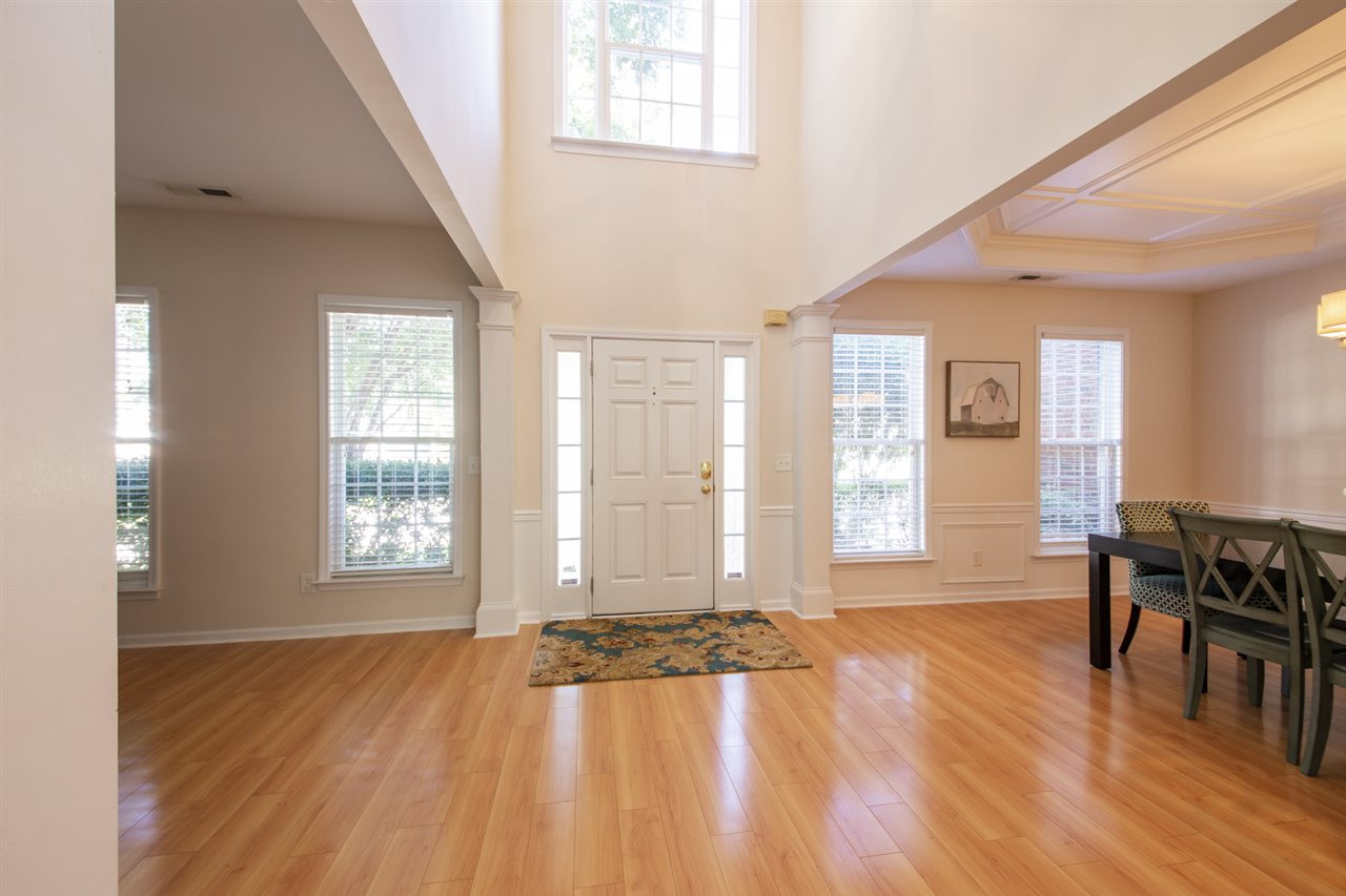 7600 Silver View Lane Raleigh, NC 27613 - Photo 3 of 30 Grand Entrance