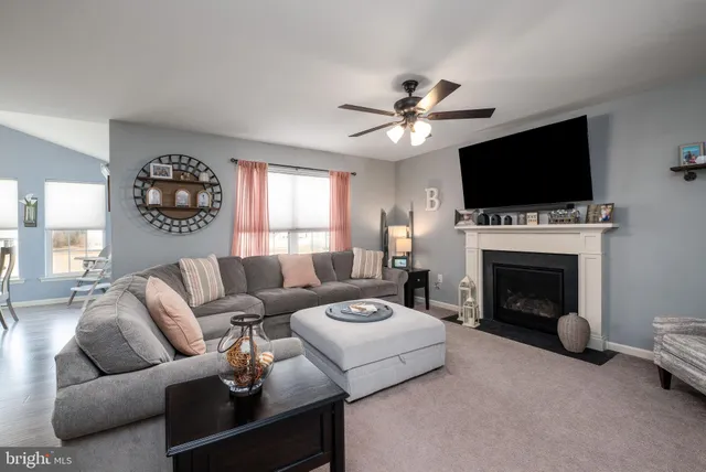 $430,000 | 91 River Cliff Circle, Felton, DE 19943