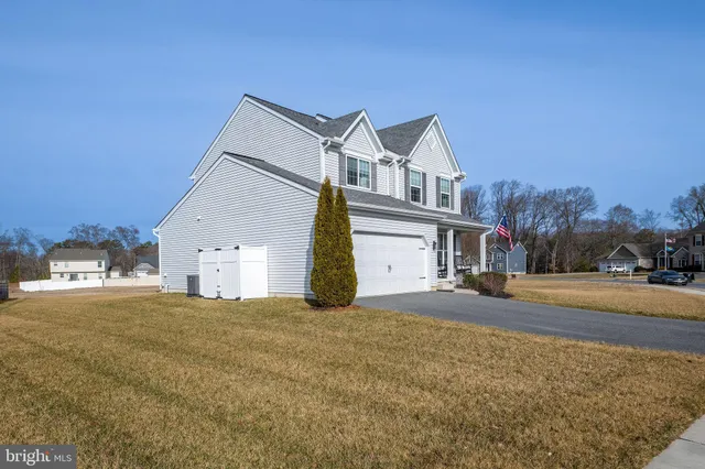 $430,000 | 91 River Cliff Circle, Felton, DE 19943