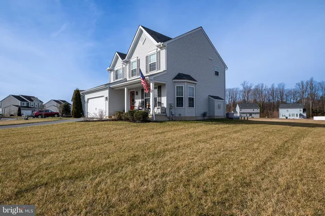 $430,000 | 91 River Cliff Circle, Felton, DE 19943