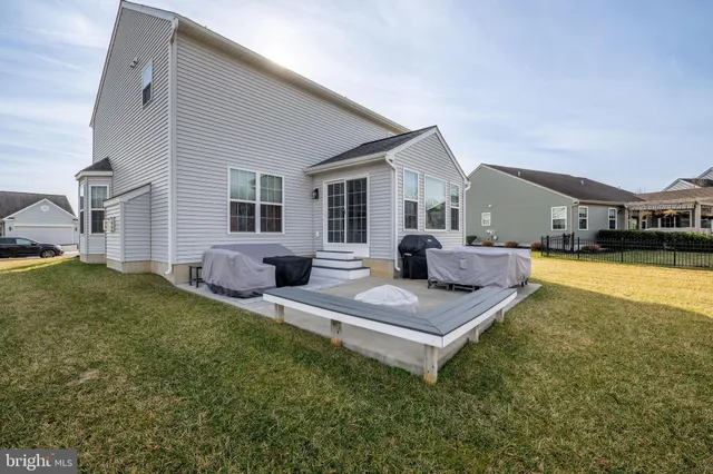 $430,000 | 91 River Cliff Circle, Felton, DE 19943