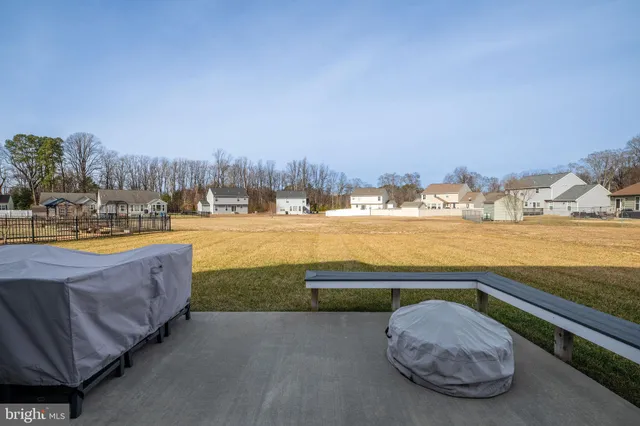 $430,000 | 91 River Cliff Circle, Felton, DE 19943