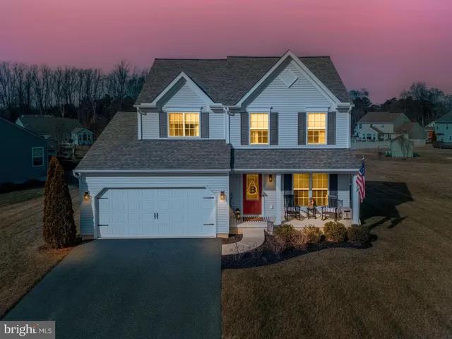 $430,000 | 91 River Cliff Circle, Felton, DE 19943