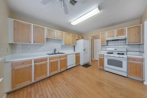 $2,680 | 2025 Baramore Oaks Drive, Marietta, GA 30066