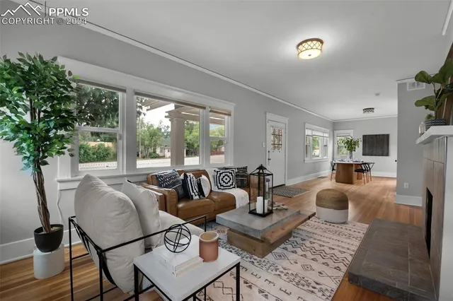 $655,000 | 918 Cheyenne Boulevard, Colorado Springs, CO 80905