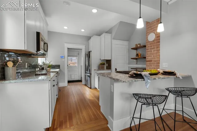 $655,000 | 918 Cheyenne Boulevard, Colorado Springs, CO 80905