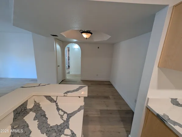 $1,900 | 1880 East Morten Avenue, Unit 101, Phoenix, AZ 85020