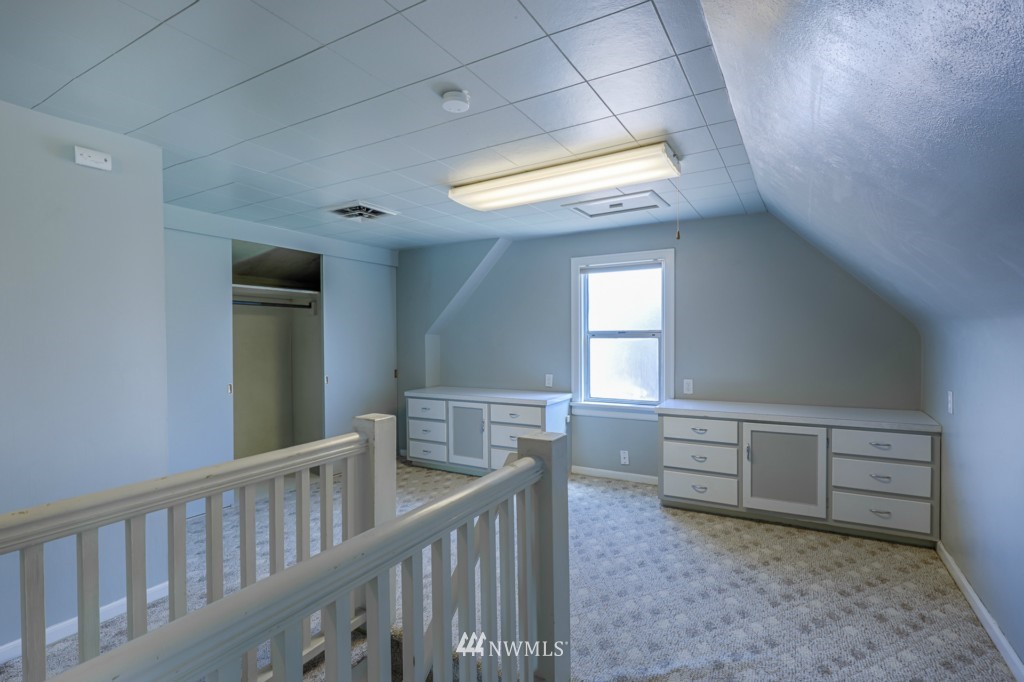 2818 Fir Street Longview, WA 98632 - Photo 10 of 13 Gallery Image 10