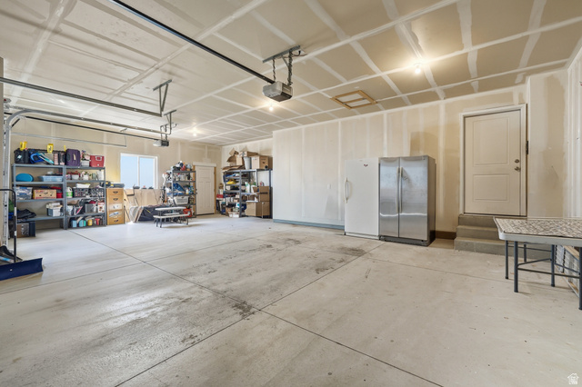 638 Canyon Rim Road Smithfield, UT 84335 - Photo 25 of 56 3 car garage with automatic opener