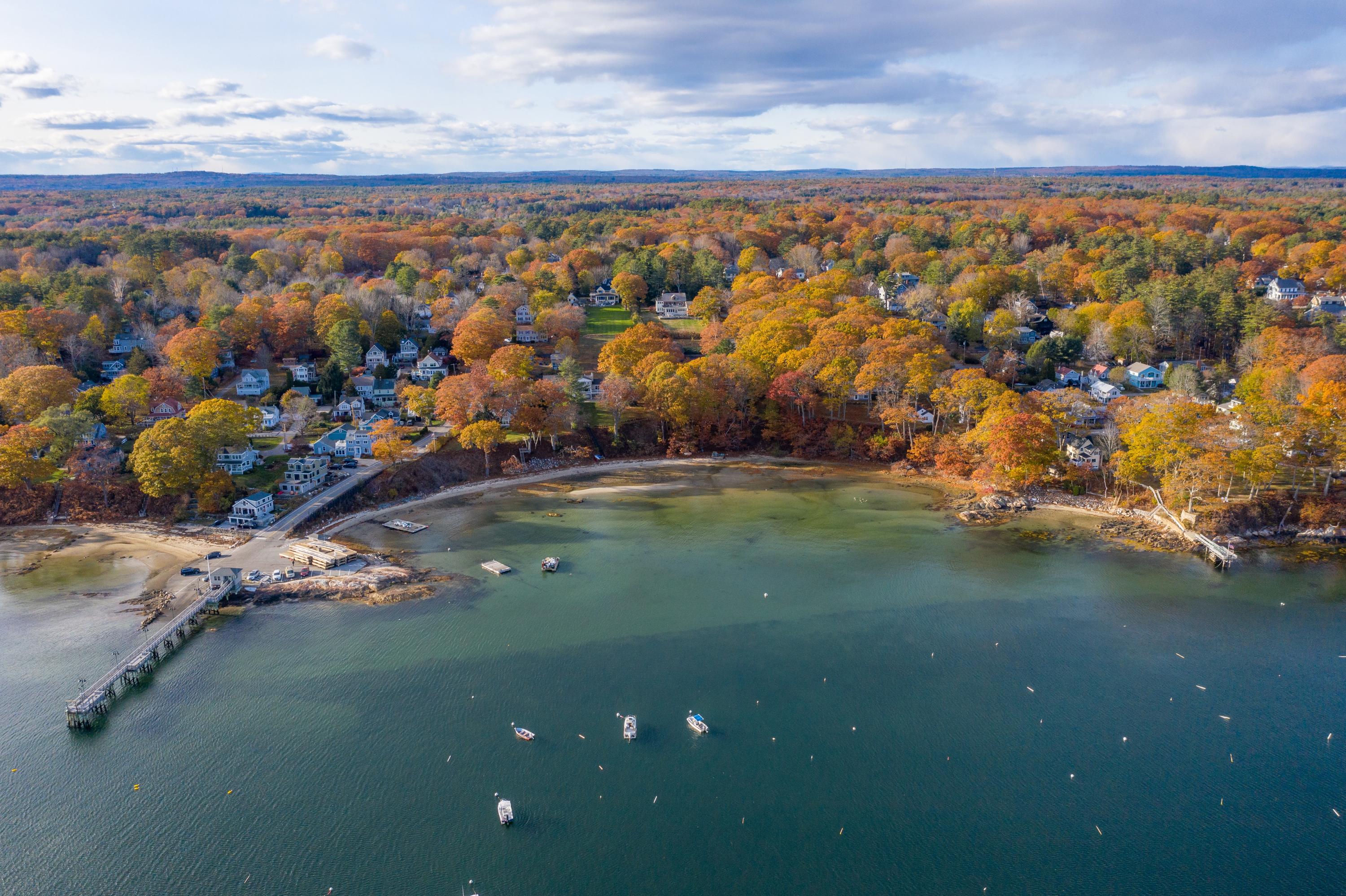 279 Foreside Road Falmouth, ME 04105 - Photo 4 of 38 Aerial Townlanding Beach