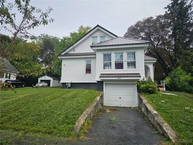 $129,900 | 102 Belle Avenue, Syracuse, NY 13205