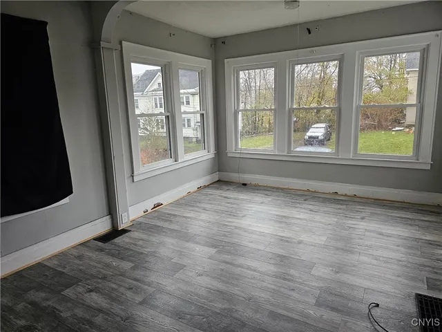 $129,900 | 102 Belle Avenue, Syracuse, NY 13205