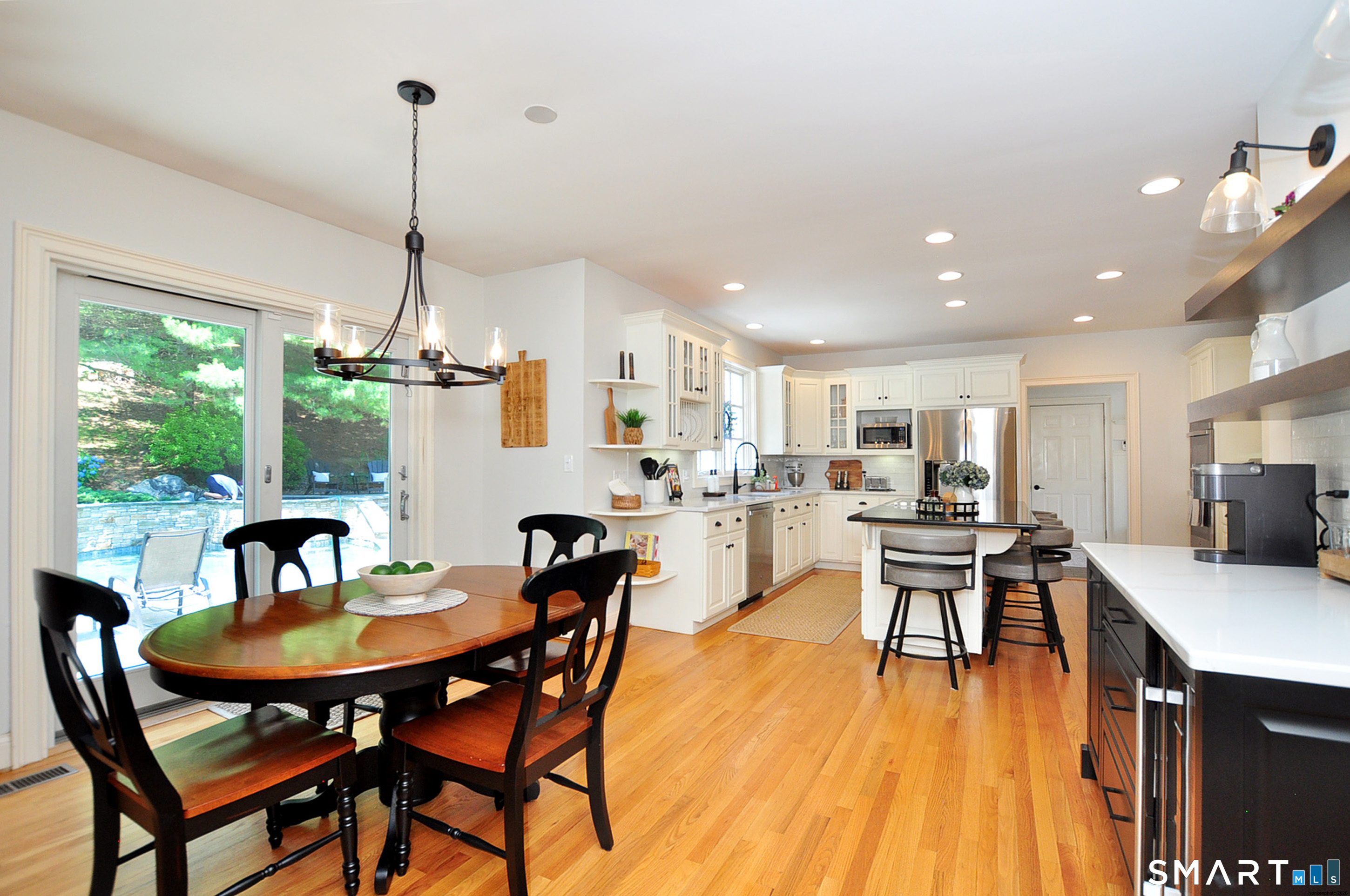 61 Westmont Road Avon, CT 06001 - Photo 13 of 39
