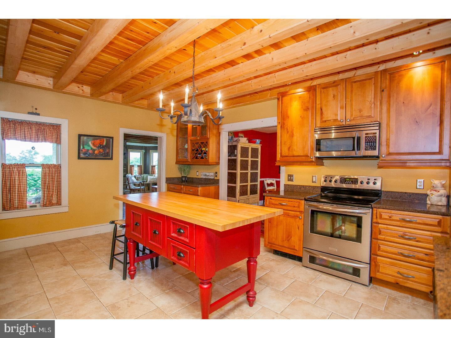 4233 Stump Road Doylestown, PA 18902 - Photo 10 of 25