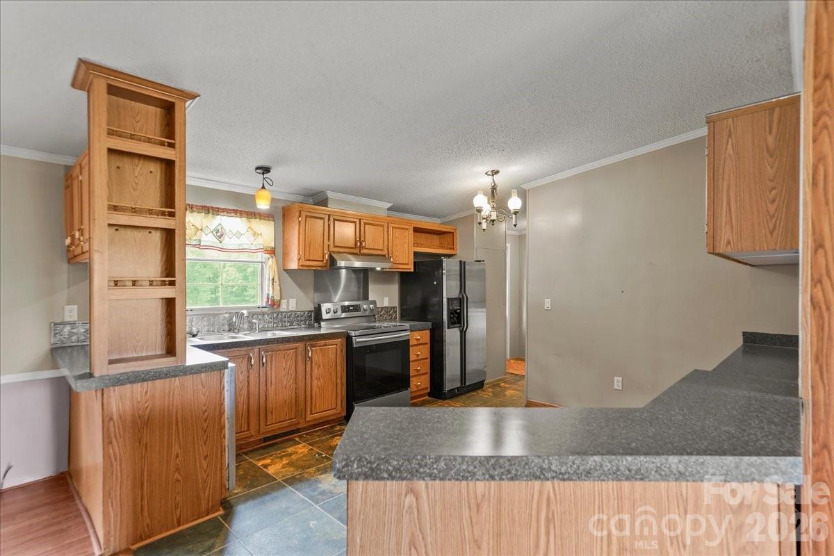 2082 Mary D Road Chesterfield, SC 29709 - Photo 5 of 46