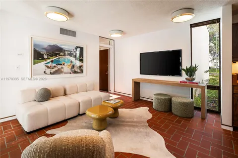 $1,975,000 | 6400 Southwest 133rd Drive, Pinecrest, FL 33156