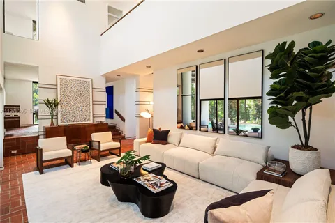 $1,975,000 | 6400 Southwest 133rd Drive, Pinecrest, FL 33156