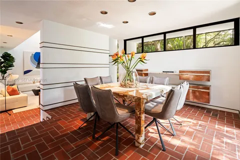 $1,975,000 | 6400 Southwest 133rd Drive, Pinecrest, FL 33156