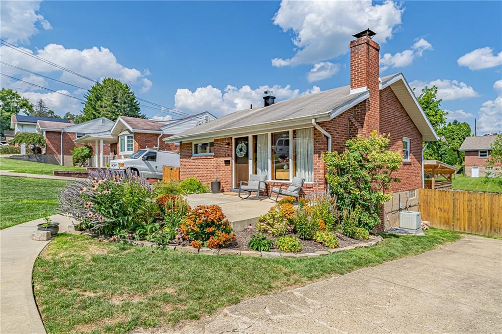 118 Queenston Drive, Pittsburgh, PA 15235 Compass