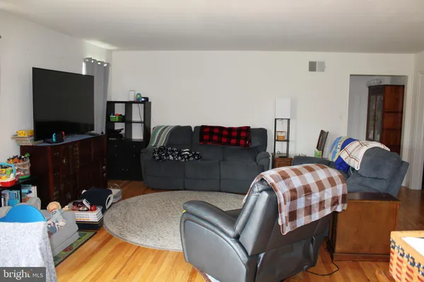 $2,700 | 114 Creekview Drive, Paradise, PA 17562