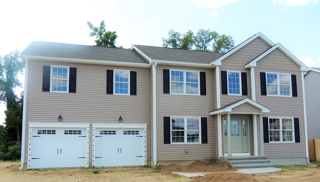 182 Naismith Street Springfield, MA 01104 - Photo 1 of 29 Gallery Image 1