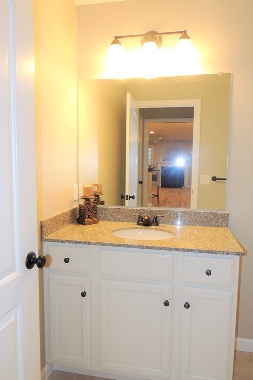 182 Naismith Street Springfield, MA 01104 - Photo 14 of 29 Gallery Image 14
