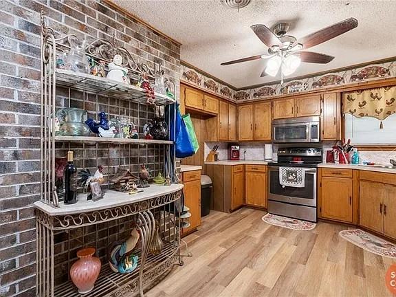 501 West College Street Rising Star, TX 76471 - Photo 7 of 30