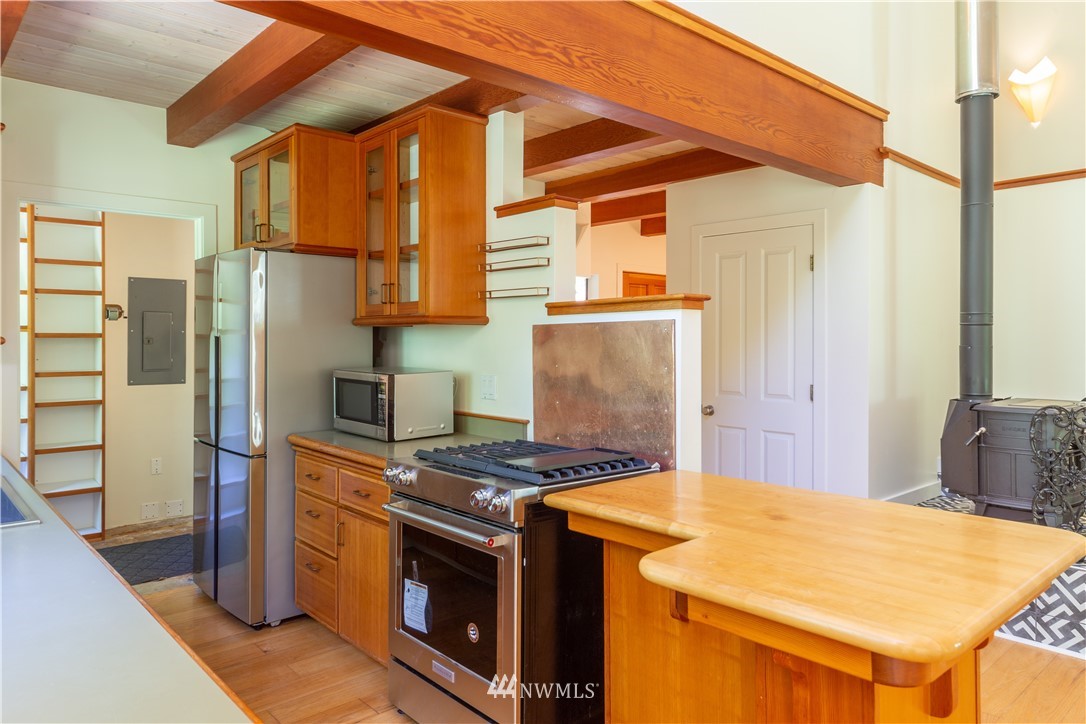 479 North Jacob Miller Road Port Townsend, WA 98368 - Photo 5 of 40 Gallery Image 5