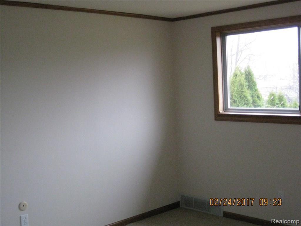 7369 Iron Gate Road Canton, MI 48187 - Photo 17 of 23