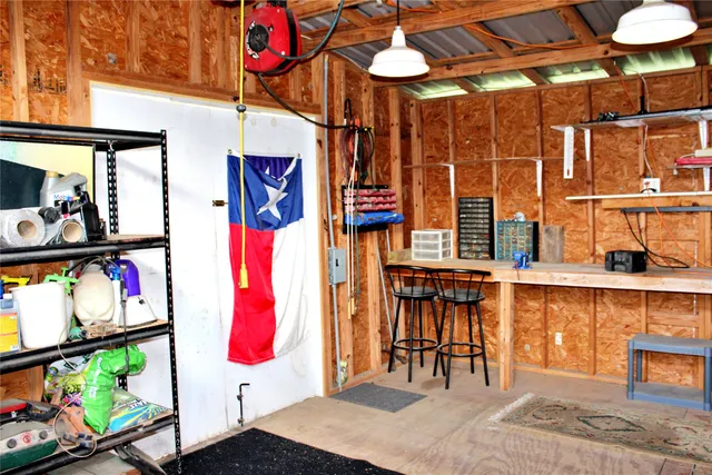 $299,900 | 192 Plum Acres Lane, West Point, TX 78963