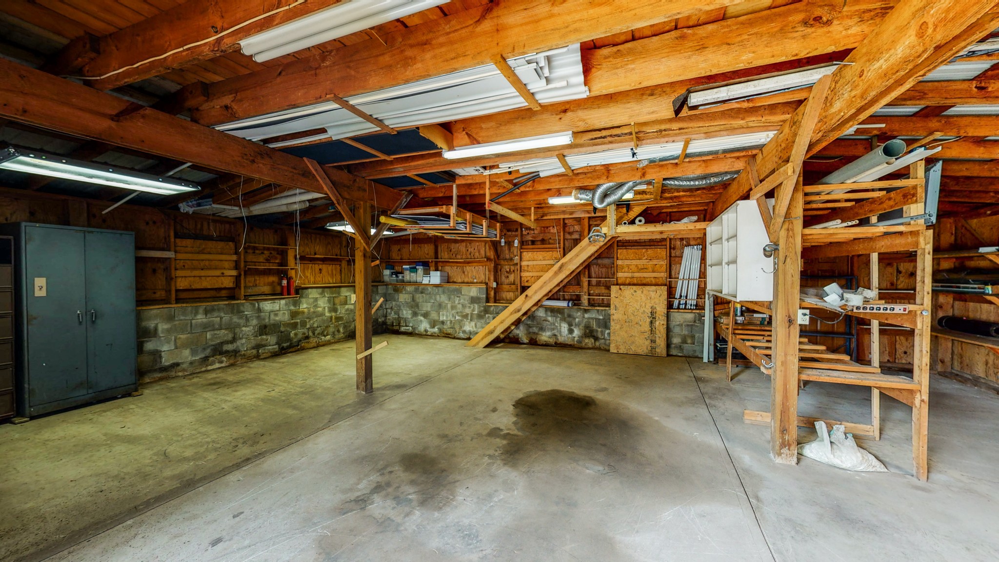 325 Rives Road Sparta, TN 38583 - Photo 34 of 40 Gallery Image 34