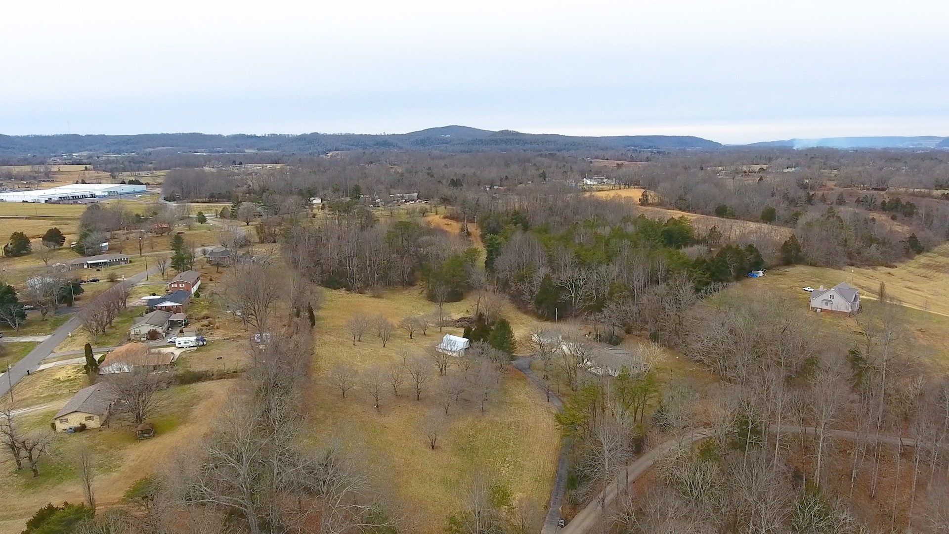 325 Rives Road Sparta, TN 38583 - Photo 36 of 40 Gallery Image 36