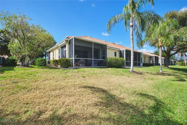 $295,000 | 8802 Middlebrook Drive, Fort Myers, FL 33908