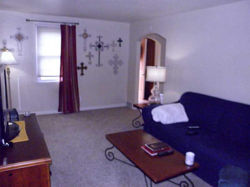 168 Bellevue Road Pittsburgh, PA 15229 - Photo 2 of 16 Living Room.