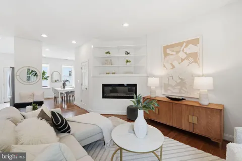 $899,888 | 1005 Irving Street Northwest, Washington, DC 20010