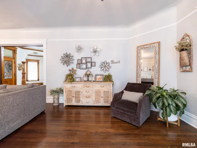 $364,000 | 725 Park Avenue, Pekin, IL 61554