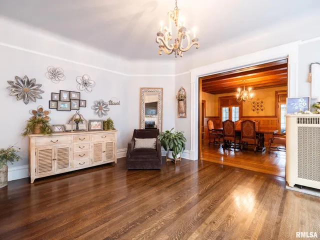 $364,000 | 725 Park Avenue, Pekin, IL 61554