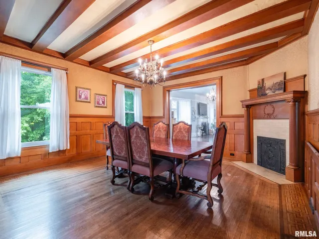 $364,000 | 725 Park Avenue, Pekin, IL 61554