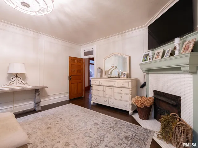 $364,000 | 725 Park Avenue, Pekin, IL 61554