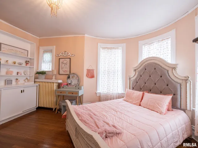 $364,000 | 725 Park Avenue, Pekin, IL 61554