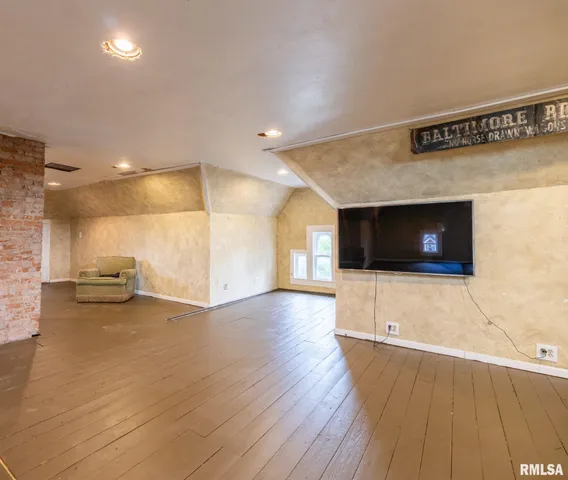 $364,000 | 725 Park Avenue, Pekin, IL 61554