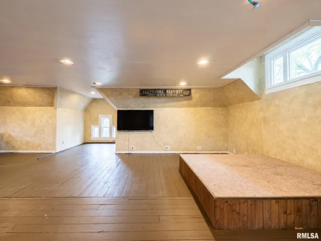 $364,000 | 725 Park Avenue, Pekin, IL 61554