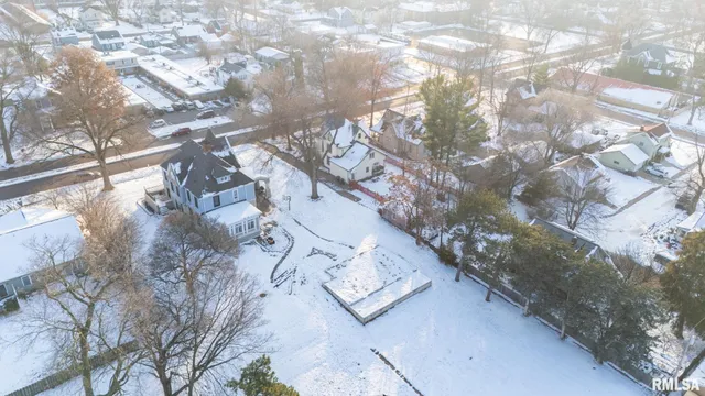 $364,000 | 725 Park Avenue, Pekin, IL 61554