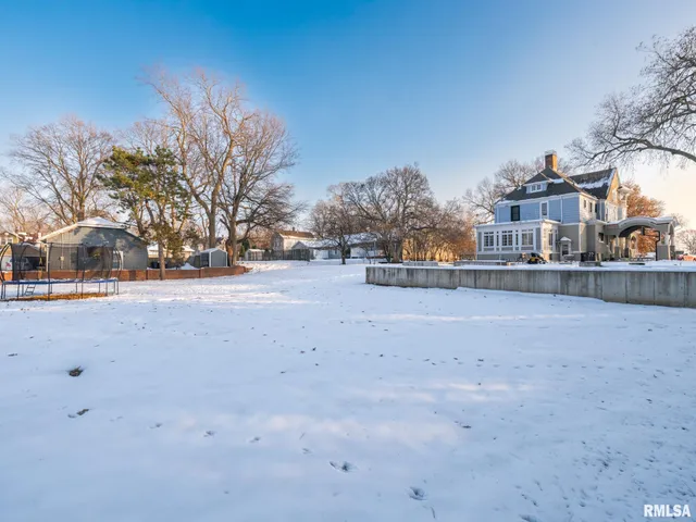 $364,000 | 725 Park Avenue, Pekin, IL 61554