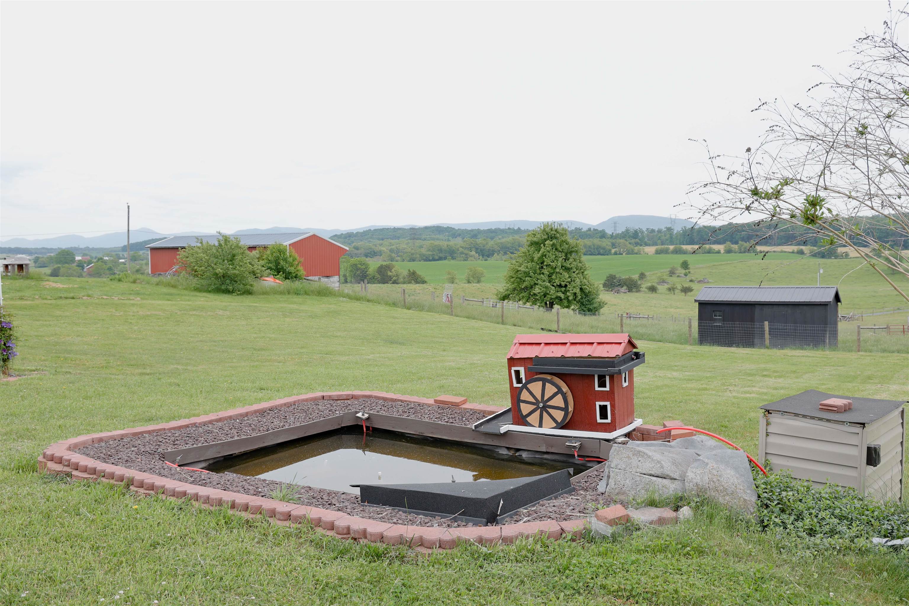 839 Kiddsville Road Waynesboro, VA 22980 - Photo 45 of 49 a view of a backyard with sitting area